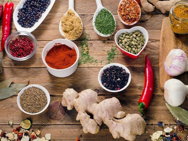 Mẹo bảo quản gia vị trong nhà bếp