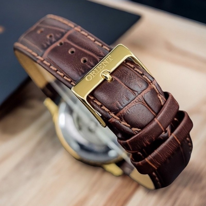 Đồng hồ Orient FUG1R001W6, khung viền thép không gỉ chắc chắn, dây da sang trọng