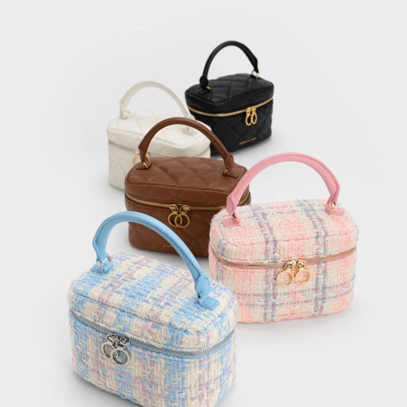 Túi xách mini hình hộp Quilted Charles & Keith