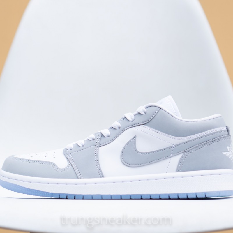 Giày Nike Wmns Air Jordan 1 Low ‘White Wolf Grey’ 